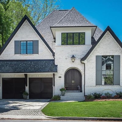Chesapeake Pearl white brick pine hall