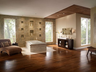 Eldorado Stone Coastal Reef Sanibel warm cream thin stone on interior bathroom wall with decorative built in candle shelving
