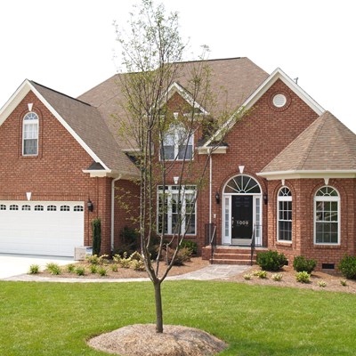 Stratford Rose red facebrick pine hall